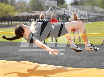 Thumbnail 1 in Warner Invitational photogallery.