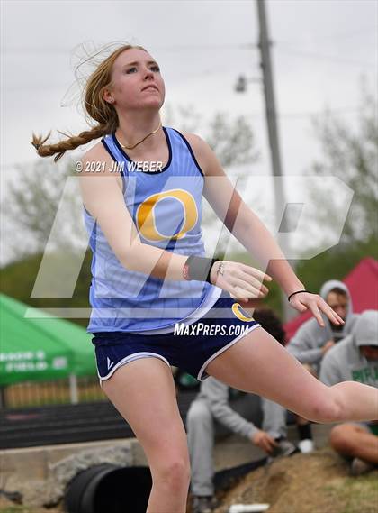 Thumbnail 2 in Warner Invitational photogallery.