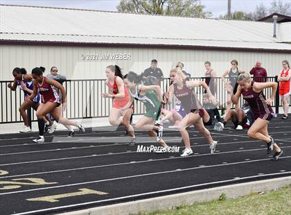 Thumbnail 1 in Warner Invitational photogallery.