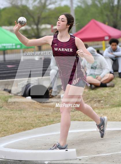 Thumbnail 3 in Warner Invitational photogallery.