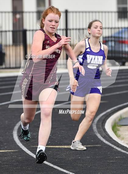 Thumbnail 1 in Warner Invitational photogallery.