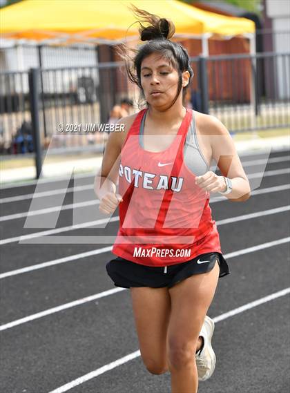 Thumbnail 3 in Warner Invitational photogallery.