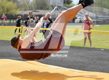 Thumbnail 3 in Warner Invitational photogallery.