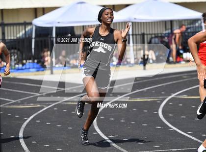 Thumbnail 2 in Warner Invitational photogallery.