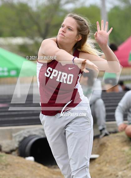 Thumbnail 1 in Warner Invitational photogallery.