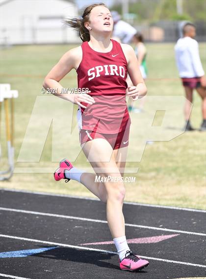 Thumbnail 2 in Warner Invitational photogallery.