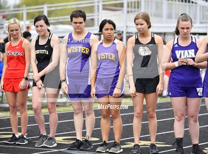 Thumbnail 2 in Warner Invitational photogallery.