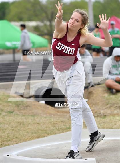 Thumbnail 2 in Warner Invitational photogallery.