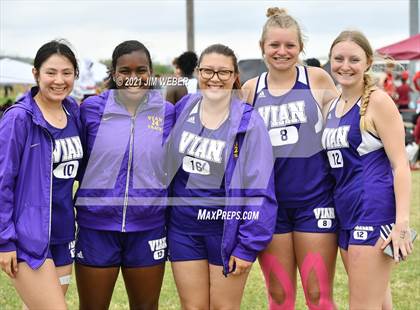 Thumbnail 1 in Warner Invitational photogallery.