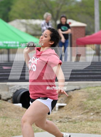 Thumbnail 1 in Warner Invitational photogallery.