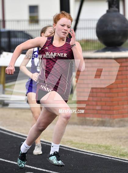 Thumbnail 3 in Warner Invitational photogallery.