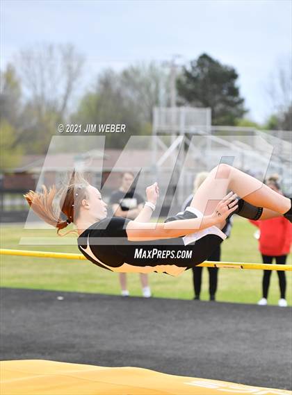 Thumbnail 1 in Warner Invitational photogallery.