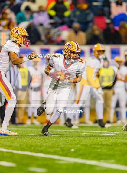 Thumbnail 1 in Abbeville vs Cross (SCHSL 1A Final) photogallery.