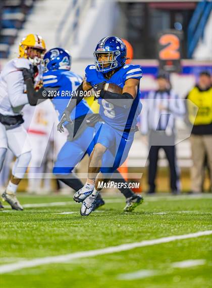 Thumbnail 3 in Abbeville vs Cross (SCHSL 1A Final) photogallery.