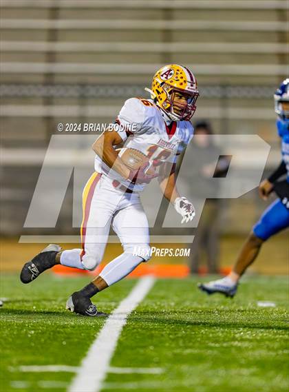 Thumbnail 2 in Abbeville vs Cross (SCHSL 1A Final) photogallery.