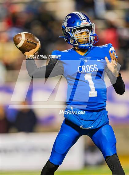 Thumbnail 2 in Abbeville vs Cross (SCHSL 1A Final) photogallery.