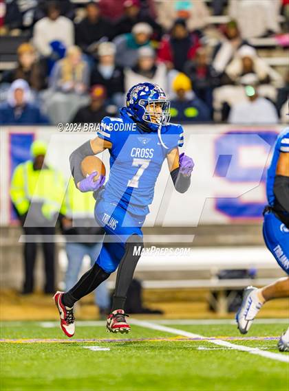 Thumbnail 1 in Abbeville vs Cross (SCHSL 1A Final) photogallery.