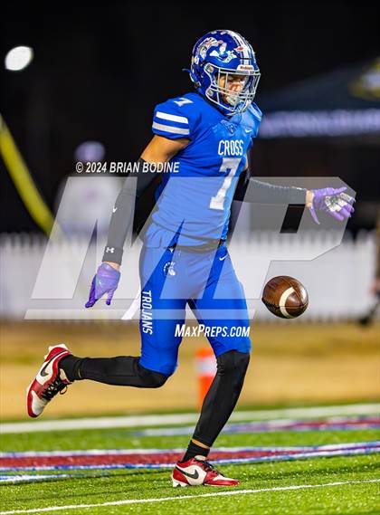 Thumbnail 3 in Abbeville vs Cross (SCHSL 1A Final) photogallery.