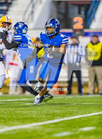 Thumbnail 2 in Abbeville vs Cross (SCHSL 1A Final) photogallery.