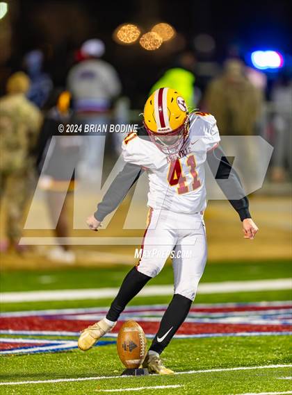 Thumbnail 3 in Abbeville vs Cross (SCHSL 1A Final) photogallery.