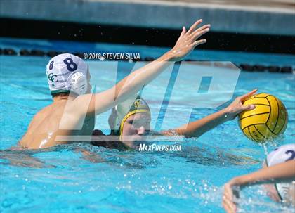 Thumbnail 2 in Mar Vista vs. La Costa Canyon (CIF SDS D2 Quarterfinal) photogallery.