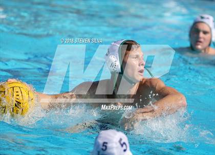 Thumbnail 2 in Mar Vista vs. La Costa Canyon (CIF SDS D2 Quarterfinal) photogallery.