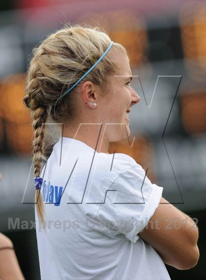Thumbnail 2 in Winnacunnet @ Nashua North photogallery.