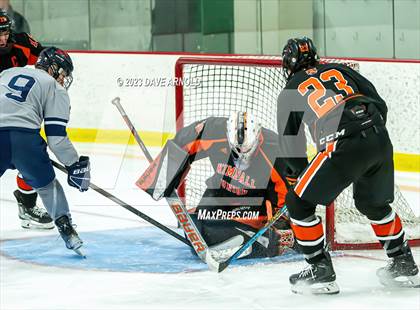 Thumbnail 3 in Kimball Union Academy vs. Kent School (Exeter Invitational) photogallery.
