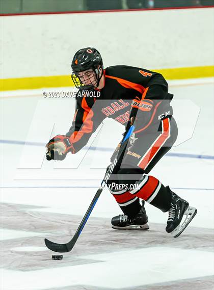 Thumbnail 2 in Kimball Union Academy vs. Kent School (Exeter Invitational) photogallery.
