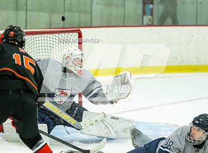 Thumbnail 2 in Kimball Union Academy vs. Kent School (Exeter Invitational) photogallery.