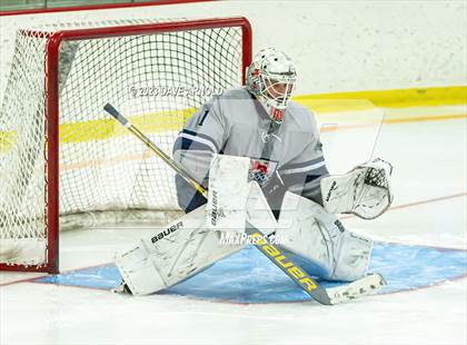 Thumbnail 3 in Kimball Union Academy vs. Kent School (Exeter Invitational) photogallery.