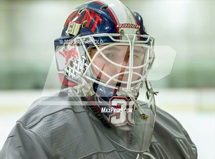 Thumbnail 3 in Kimball Union Academy vs. Kent School (Exeter Invitational) photogallery.