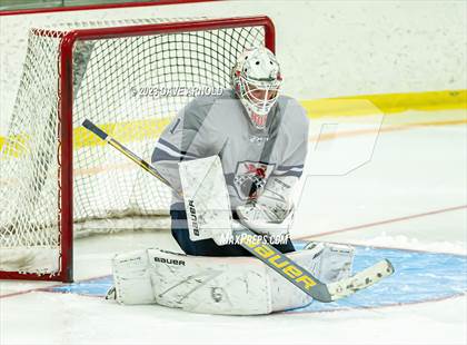 Thumbnail 2 in Kimball Union Academy vs. Kent School (Exeter Invitational) photogallery.