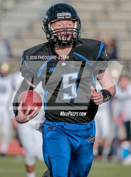 Thumbnail 2 in Grandview vs. Legacy (CHSAA 5A 2nd Round Playoff) photogallery.
