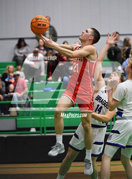 Thumbnail 1 in Stigler vs. Braggs photogallery.