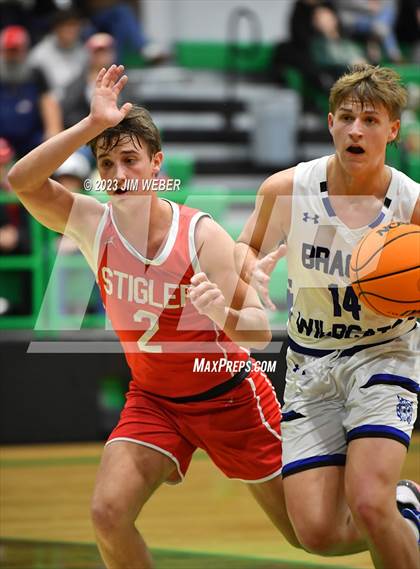 Thumbnail 2 in Stigler vs. Braggs photogallery.