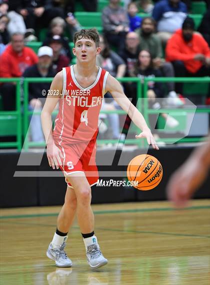Thumbnail 3 in Stigler vs. Braggs photogallery.
