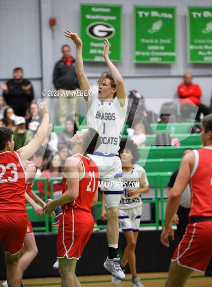Thumbnail 1 in Stigler vs. Braggs photogallery.