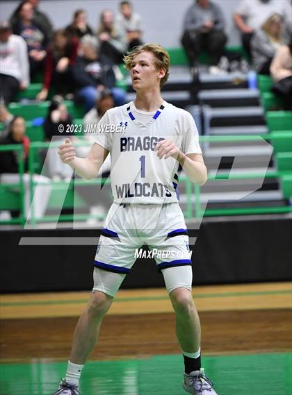 Thumbnail 1 in Stigler vs. Braggs photogallery.