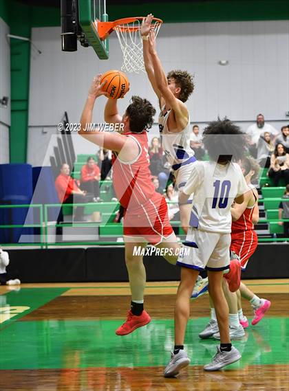 Thumbnail 3 in Stigler vs. Braggs photogallery.