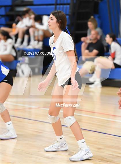 Thumbnail 3 in Lincoln vs. Norco (Nike TOC Southwest) photogallery.