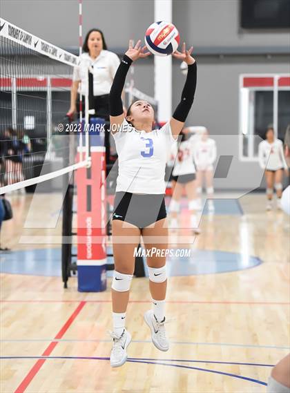 Thumbnail 1 in Lincoln vs. Norco (Nike TOC Southwest) photogallery.