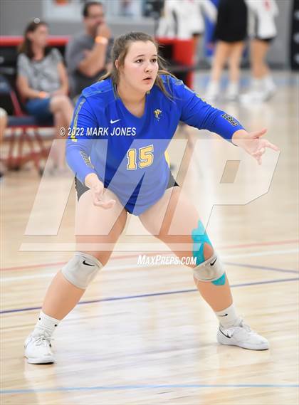 Thumbnail 1 in Lincoln vs. Norco (Nike TOC Southwest) photogallery.