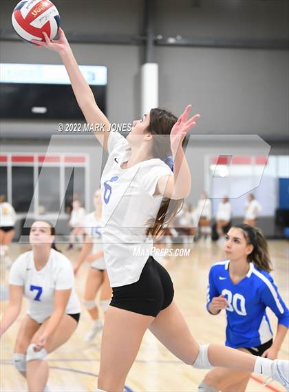 Thumbnail 2 in Lincoln vs. Norco (Nike TOC Southwest) photogallery.