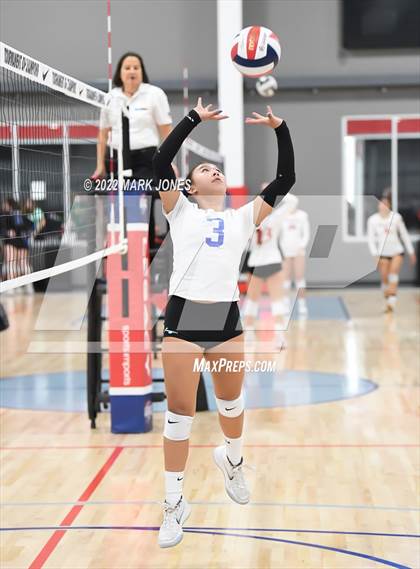 Thumbnail 3 in Lincoln vs. Norco (Nike TOC Southwest) photogallery.