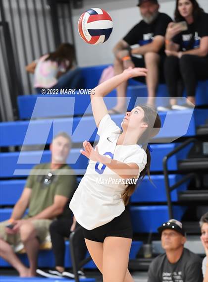 Thumbnail 2 in Lincoln vs. Norco (Nike TOC Southwest) photogallery.