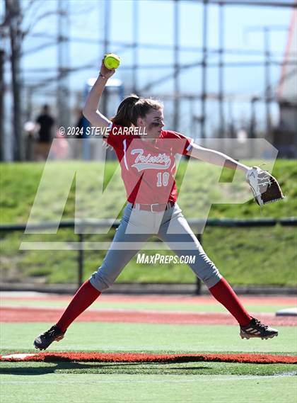 Thumbnail 3 in Las Plumas @ Trinity (Anderson Tournament) photogallery.