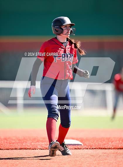 Thumbnail 1 in Las Plumas @ Trinity (Anderson Tournament) photogallery.