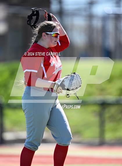 Thumbnail 1 in Las Plumas @ Trinity (Anderson Tournament) photogallery.