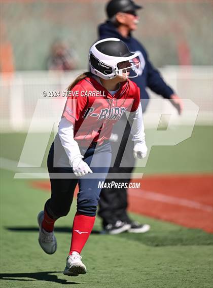Thumbnail 1 in Las Plumas @ Trinity (Anderson Tournament) photogallery.